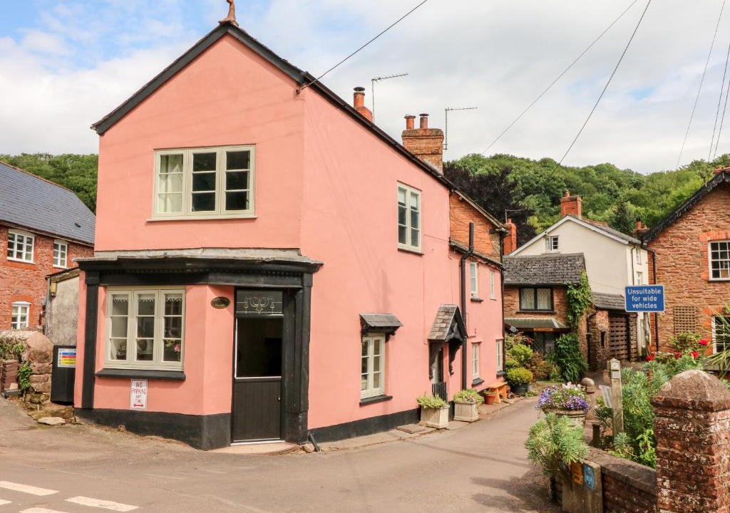 Roadwater House | Old Bridge Post Office
