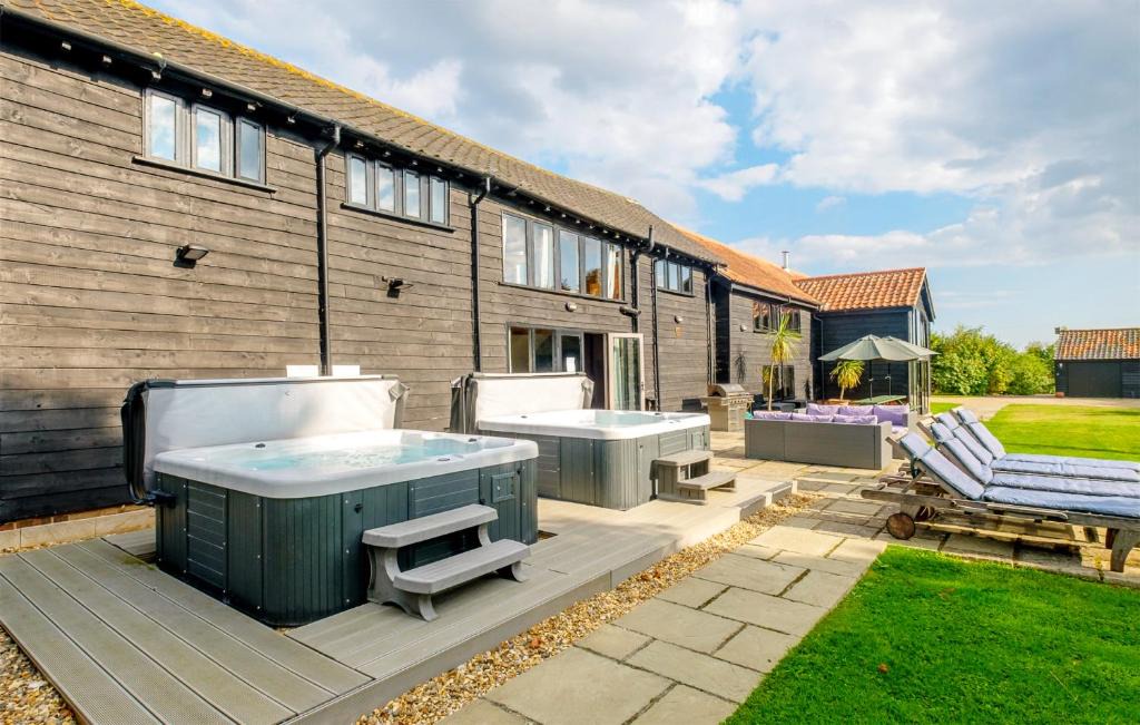 Darsham House | Old Hall Barn