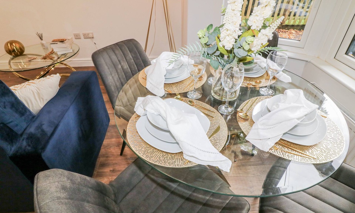 Peterborough Cottage | One