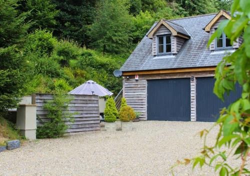Abercych Apartment | Pantgwyn Bach - Private Apartment