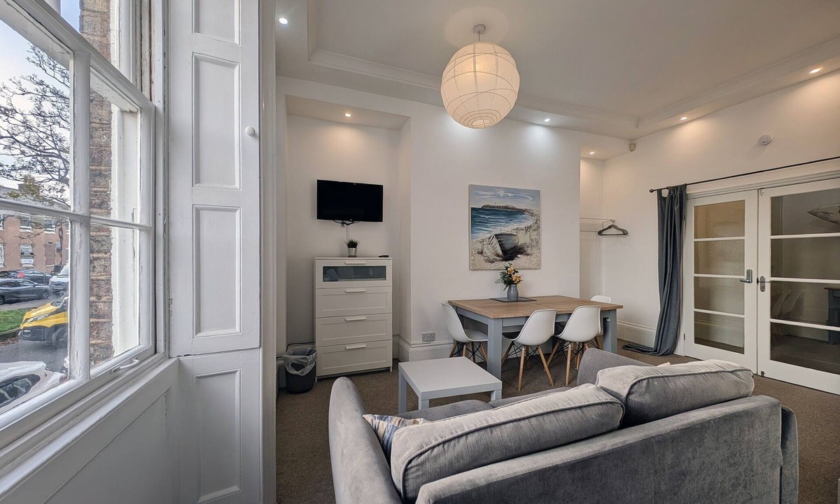 Tynemouth Apartment | Pass the Keys | Coastal 2 - Bedroom Flat in Tynemouth | Sleeps 5