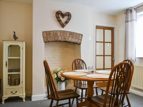 Enderby House | Pear Tree Cottage