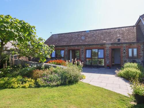 Huntshaw House | Pound Cottage