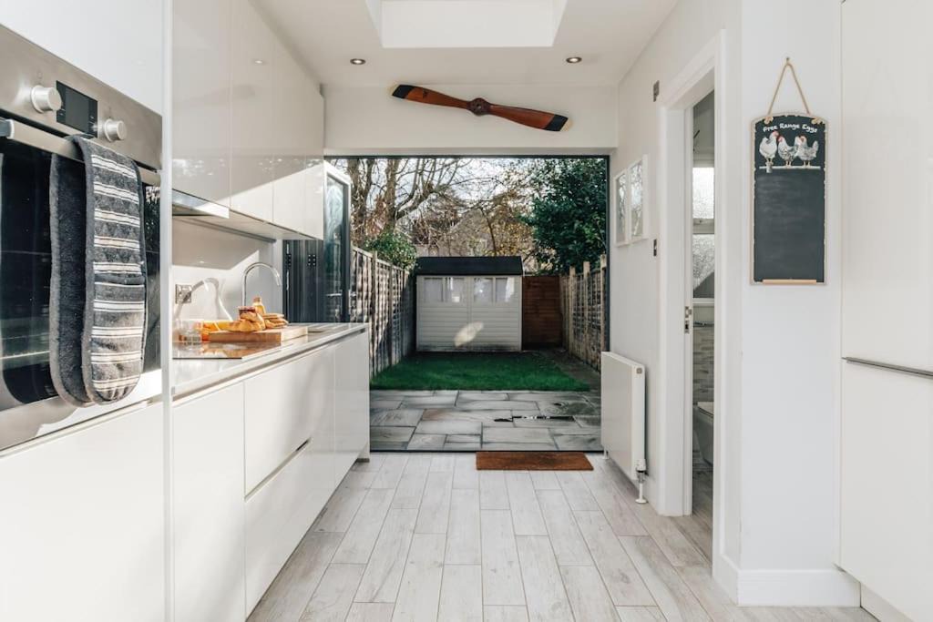 Wargrave House | Propeller house