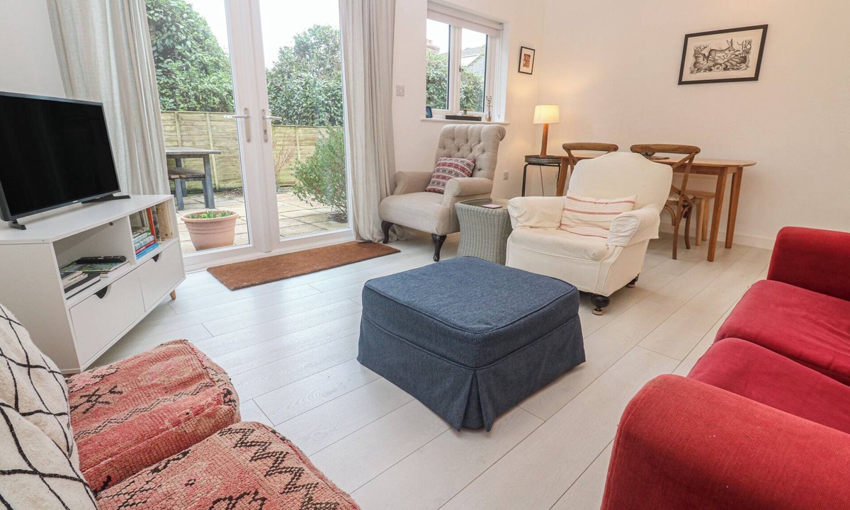 Devoran Cottage | Pump Cottage