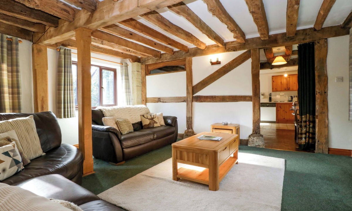Mortimers Cross Cottage | Redstart Cottage