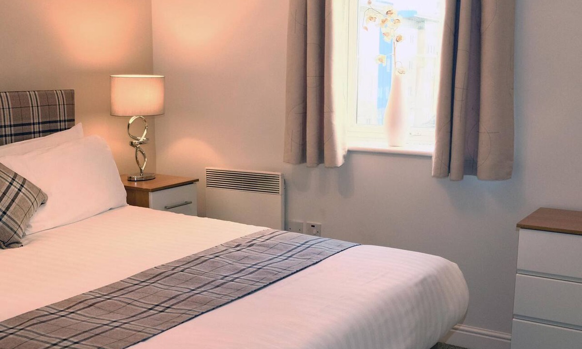Newcastle-upon-Tyne Apartment | Regent in Gosforth with 2 bedrooms and 2 bathrooms