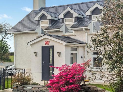 Llanfyrnach House | Rhoshill