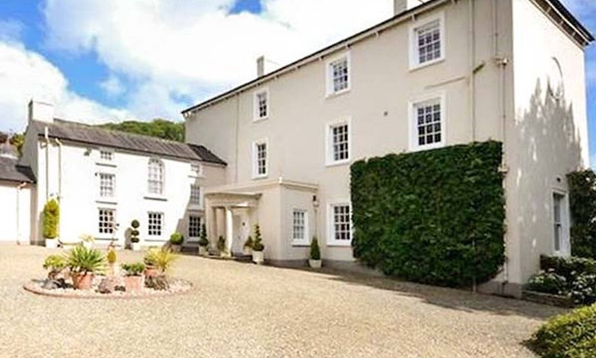 Amroth House | Rhydlandgoed, Stepaside