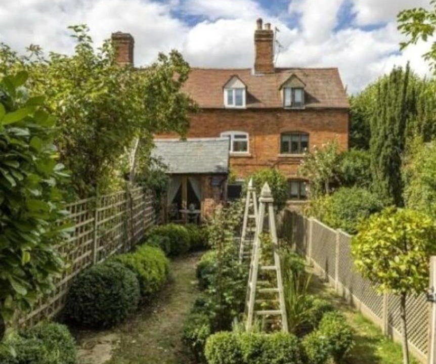 Chipping Campden House | Romantic Cotswold Cottage- dog friendly and village location