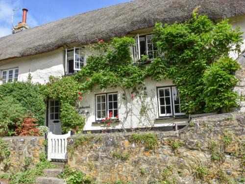 Drewsteignton House | Rookwood