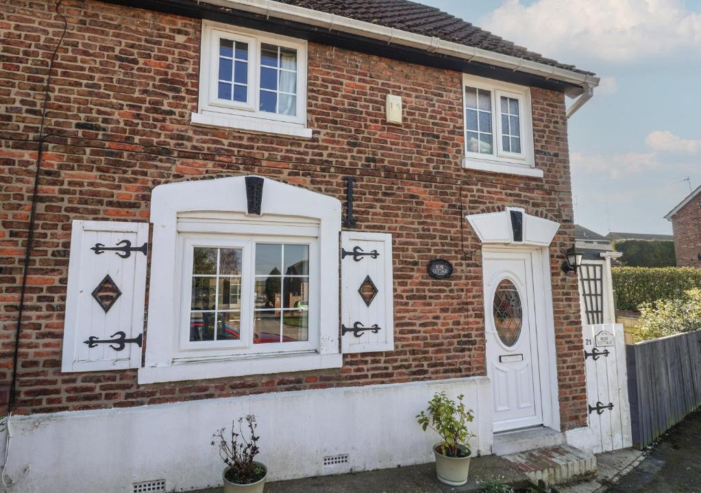 Cottingham House | Rose Cottage