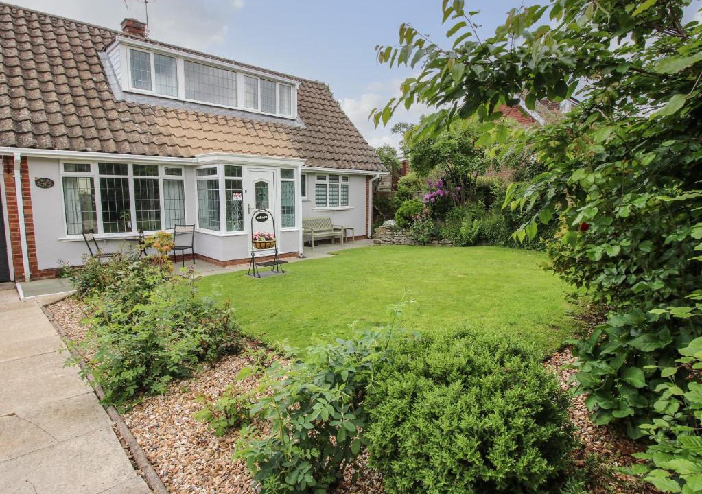 Ludlow House | Roseland