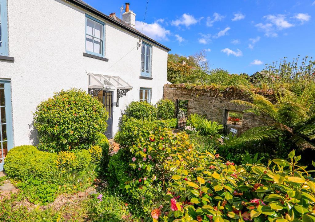 Slapton House | Rosevine