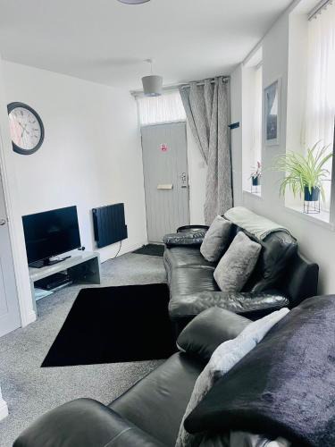 Beverley Apartment | Rubys apartment