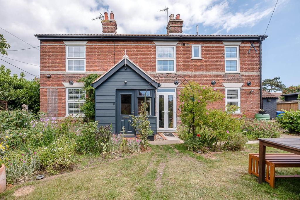 Reydon House | Rustics, Reydon