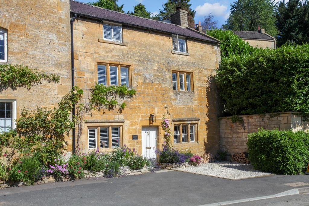 Blockley House | Sage Cottage