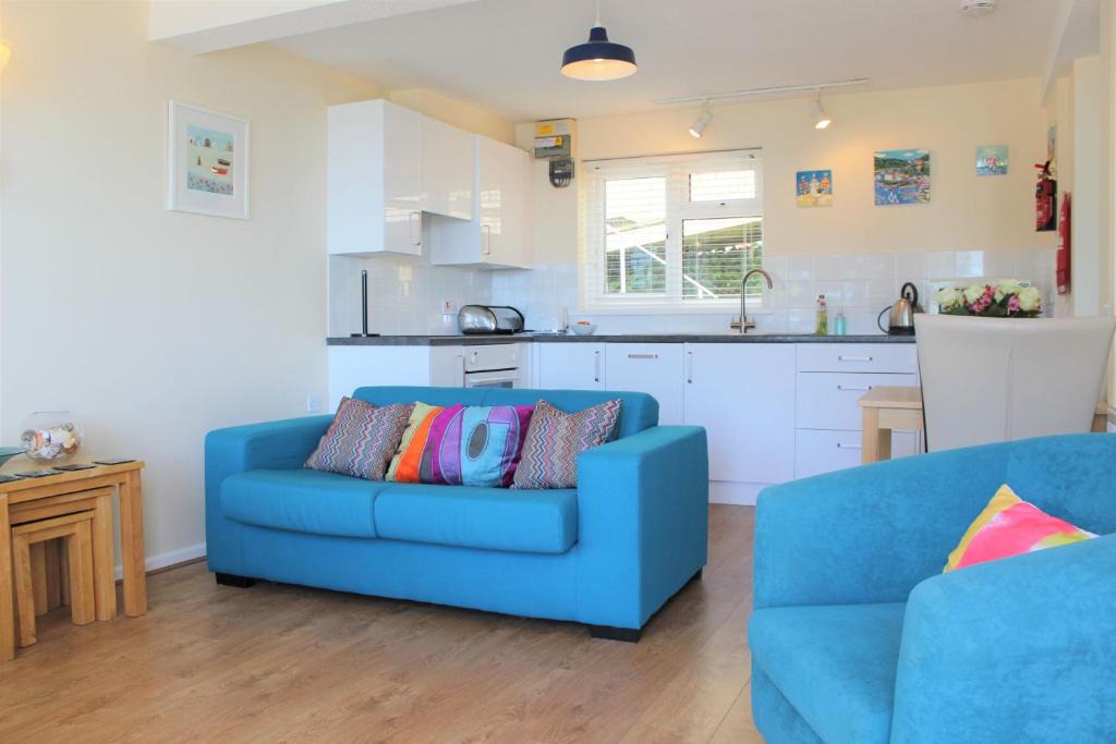 Seaton House | Sandcastles - Mount Brioni