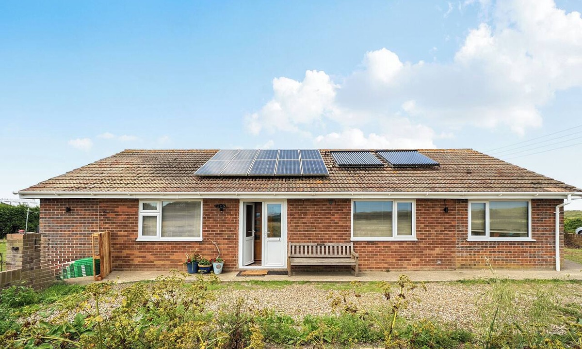 Sea Palling Apartment | Sea Palling 2 bed/2 bath beach apartment Sleeps 4