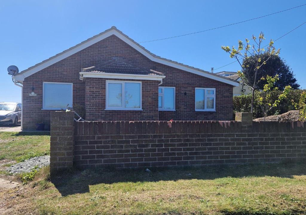 Sea Palling Apartment | Sea Palling 2 bed 2 bath beach apartment Sleeps 4