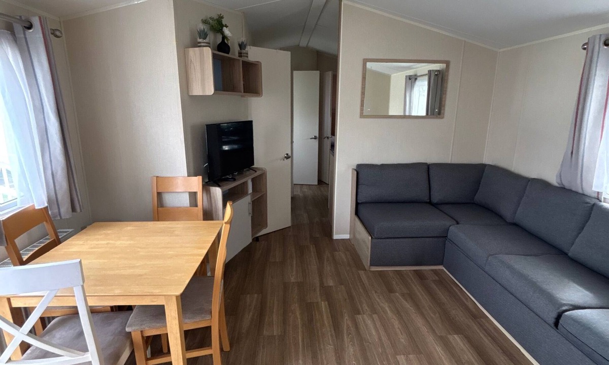 Clacton-on-Sea Cabin | Seaside Lodge Haven in St Osyth