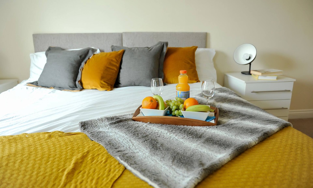 Reading Apartment | Select Serviced Accommodation - Hunters Wharf