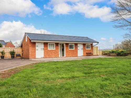 Stoke Canon House | Shamrock