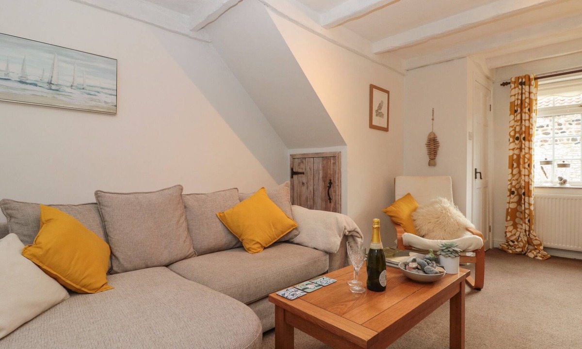 Sewerby Cottage | Shell Seeker Cottage
