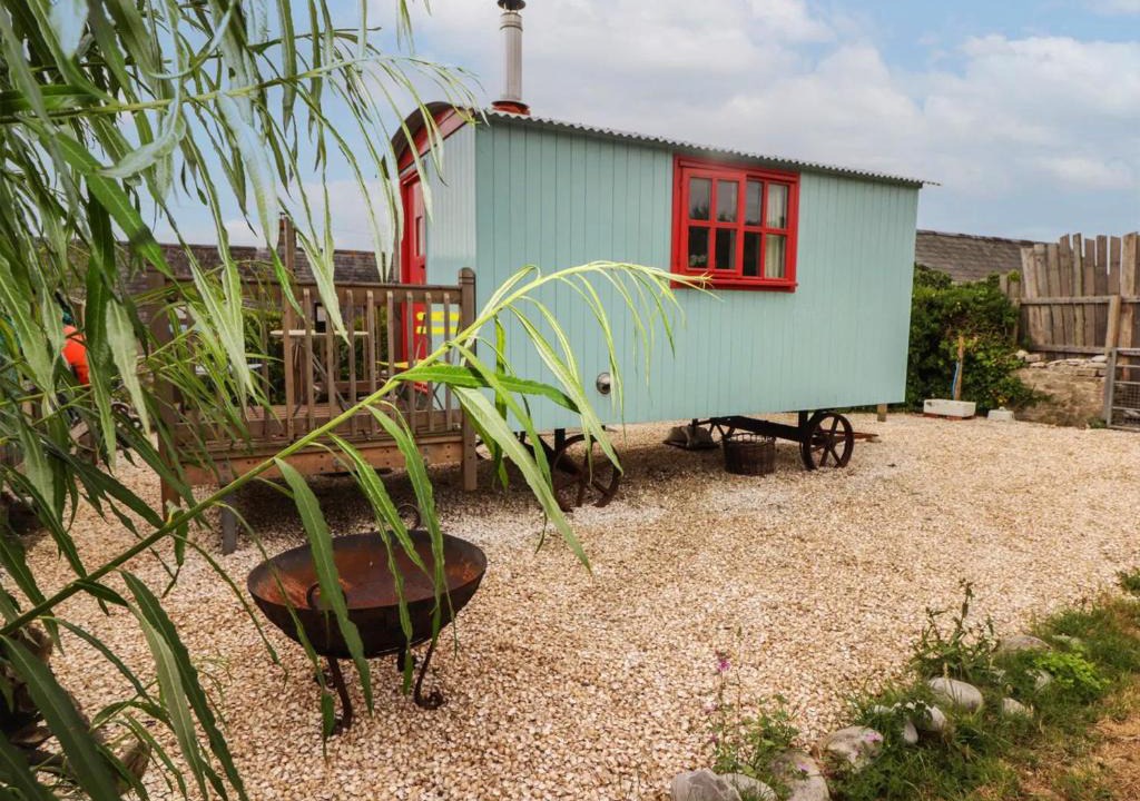 Southerndown House | Shepherd's Hut