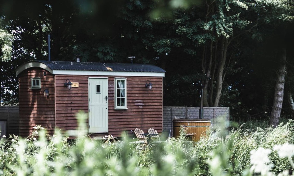 Winestead House | Shepherds hut, Halsham, near Roos