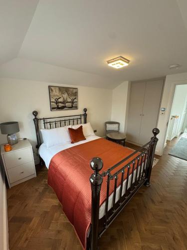 Kidlington Apartment | Siennas Modern 1 bedroom with ensuite Kidlington