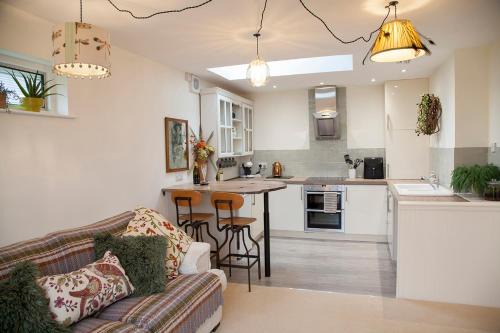 Honley House | Snug Corner