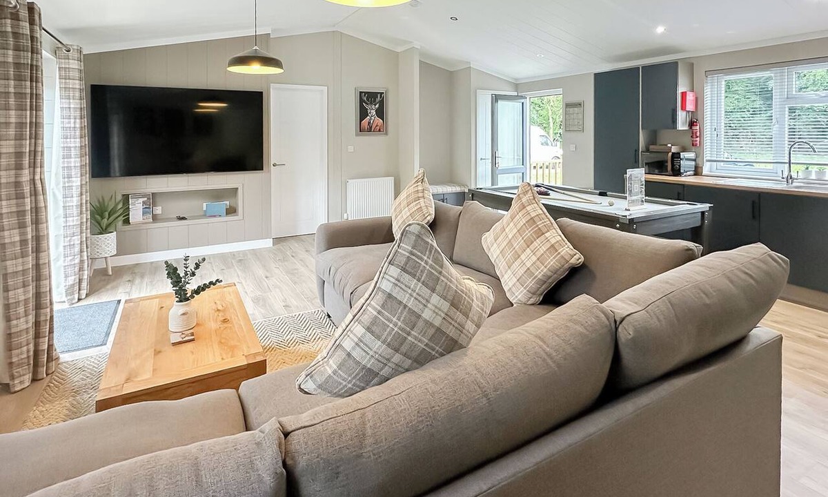 Raywell Ski Chalet | Spa Sensation (Sauna & Hot Tub)