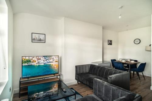 Crosby Apartment | Spacious 2 Bed Apartment in Waterloo Liverpool