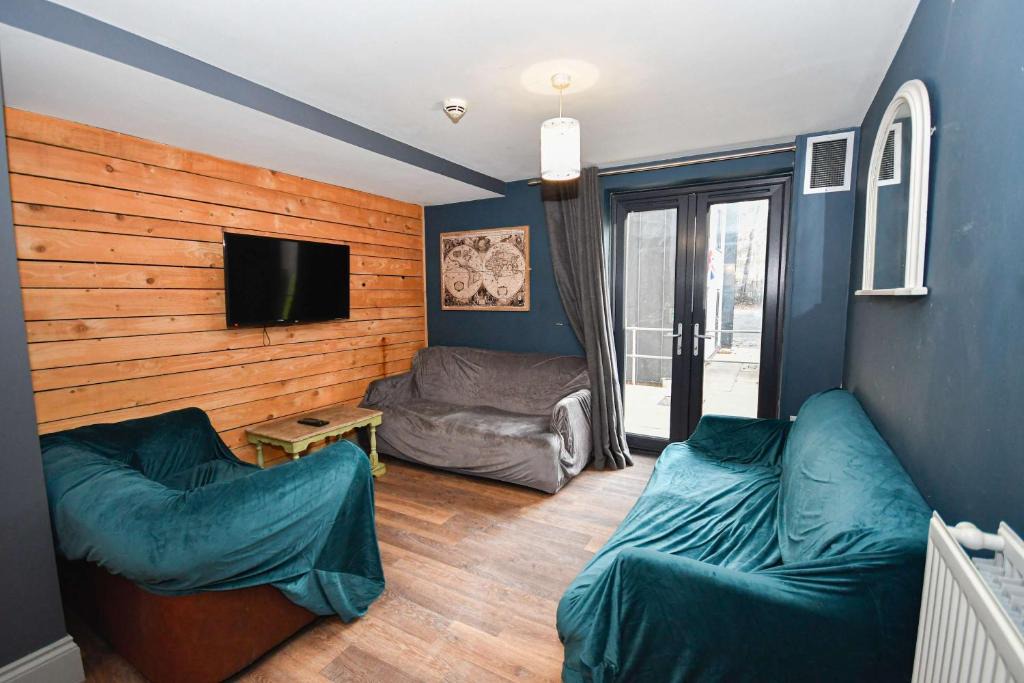 Headingley Apartment | Spacious 7 Bedroom Budget Apartment in Headingley