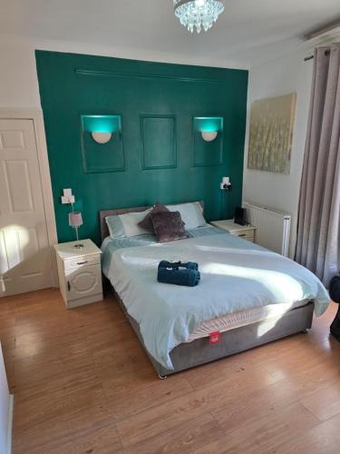 Anfield House | Spacious Double Room in Anfield