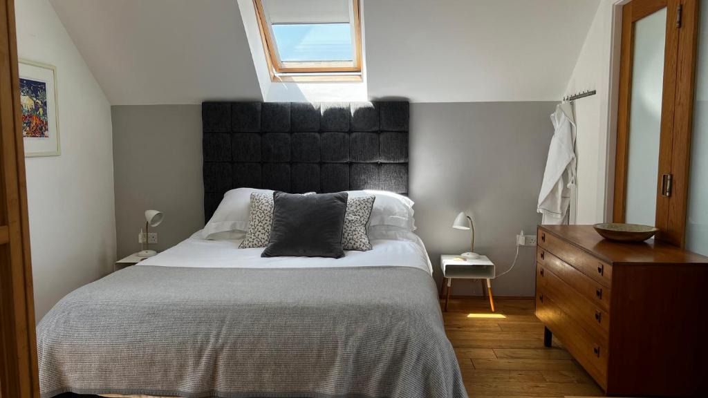 Carnon Downs Apartment | Spires