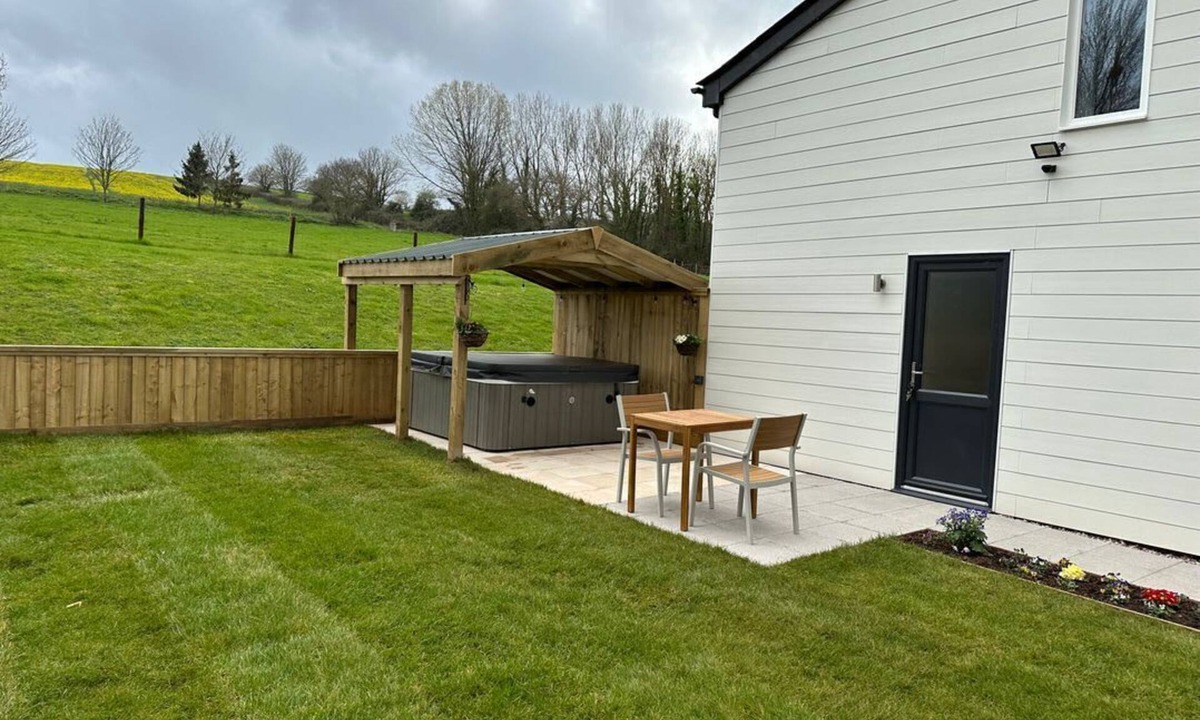 Ide Apartment | Springwell Apartment in Exeter