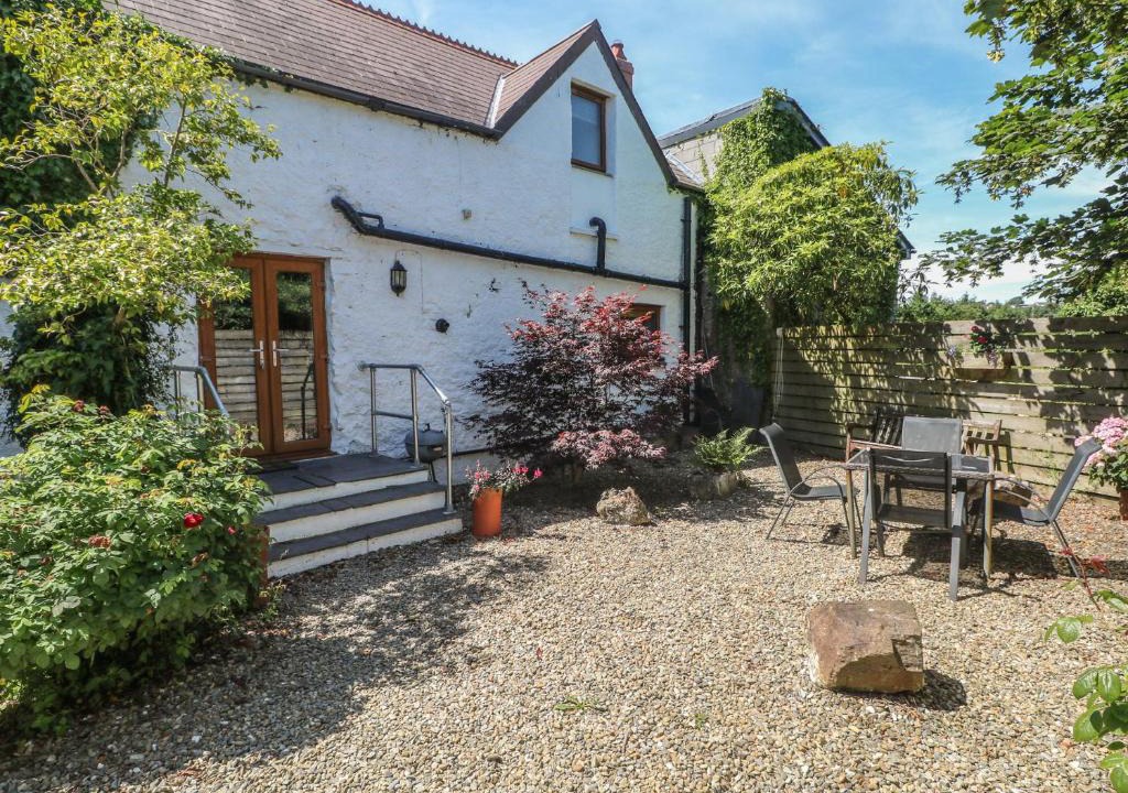 Templeton House | Stable Cottage, Narberth