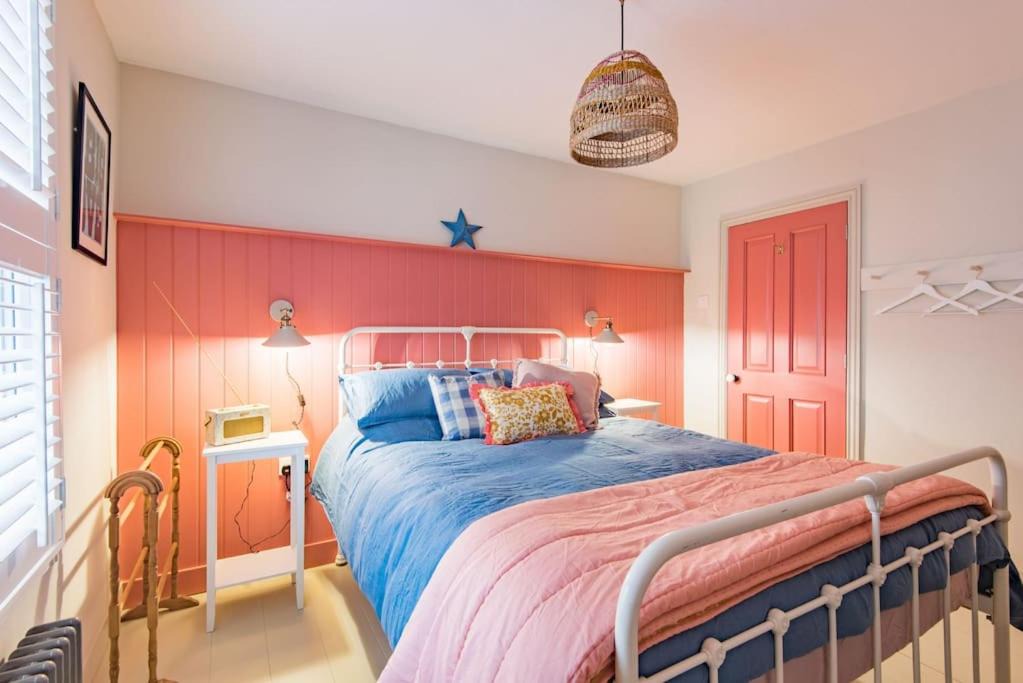 Whitstable House | Star Cottage