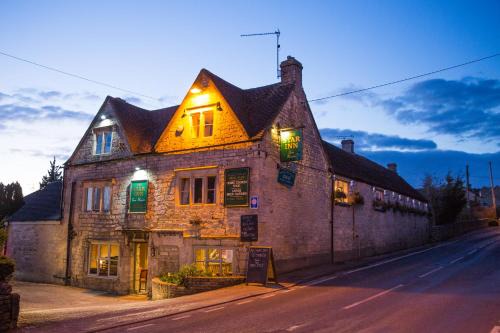 Stroud House | Star Inn