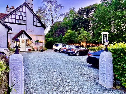 Bowness-on-Windermere Bed & Breakfast | Storrs Gate House B & B No pets Allowed