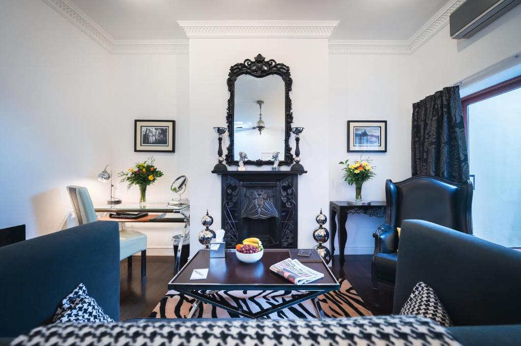 Cheltenham Hotel | Strozzi Palace Suites by Mansley