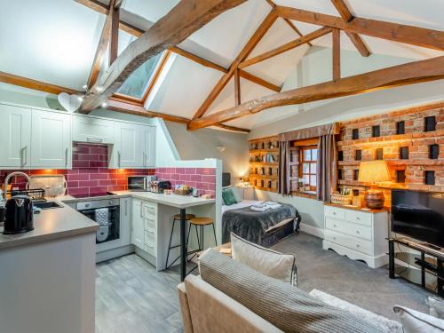 Bilbrough House | Studio 3A - Uk41161