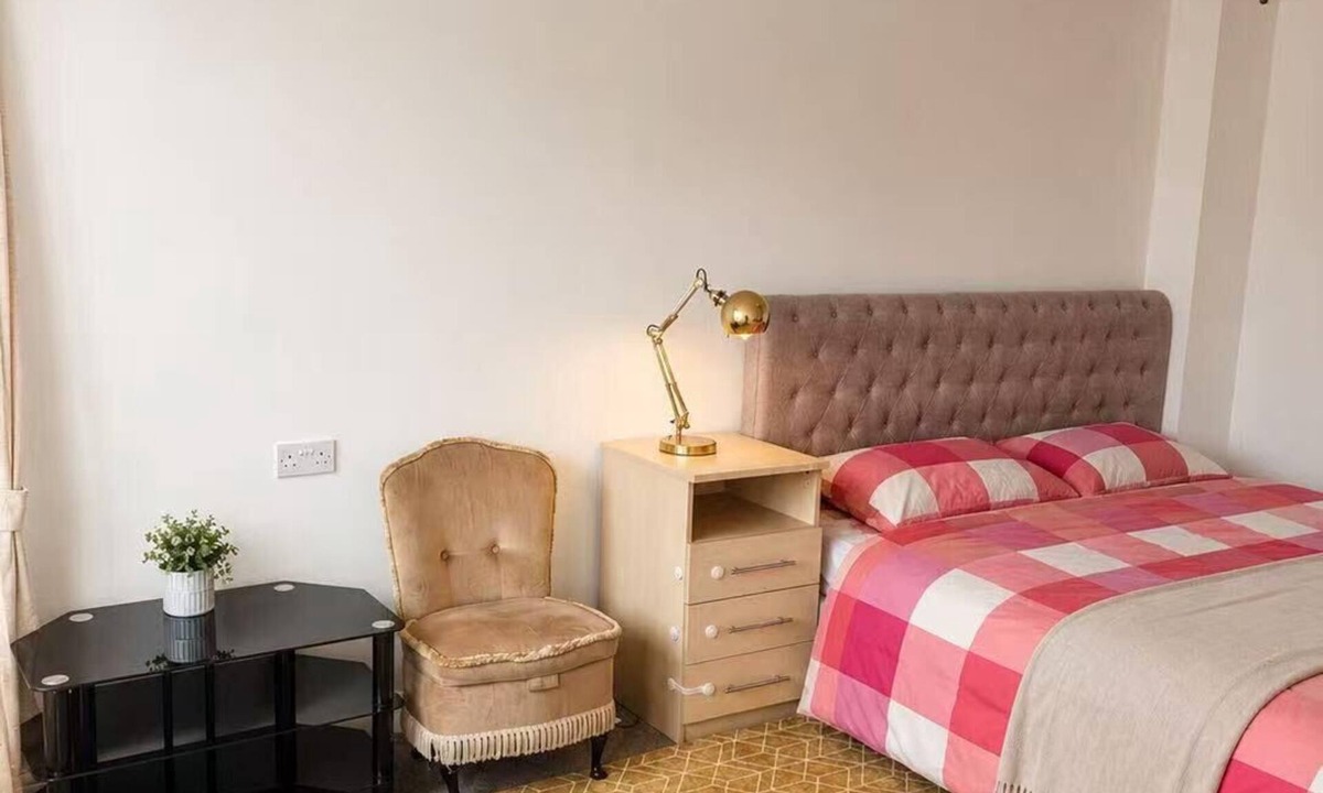Stone Apartment | Stylisg retreat with private entrance, minutes from blue water.Free parking