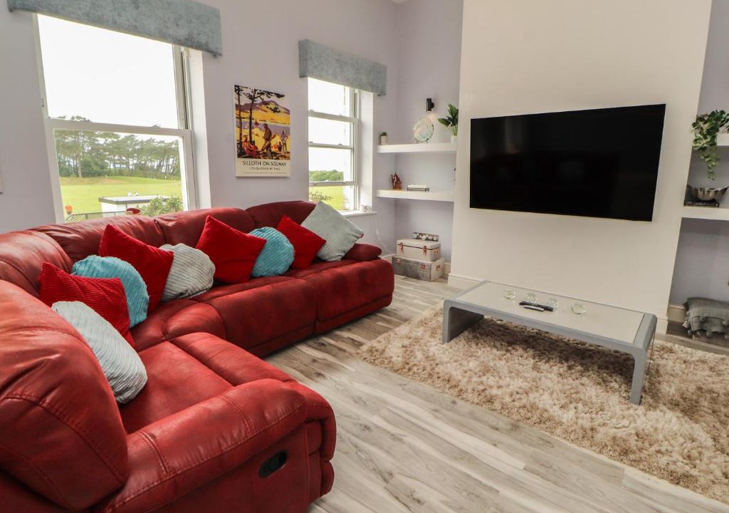 Silloth Apartment | Sugar Loft