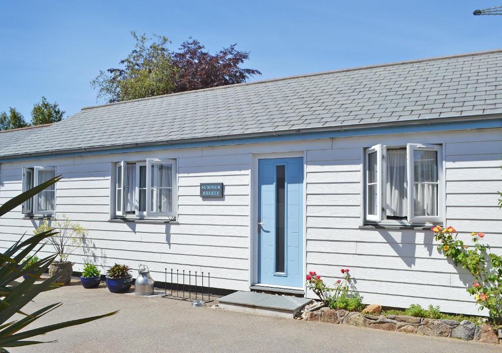High Street House | Summer Breeze