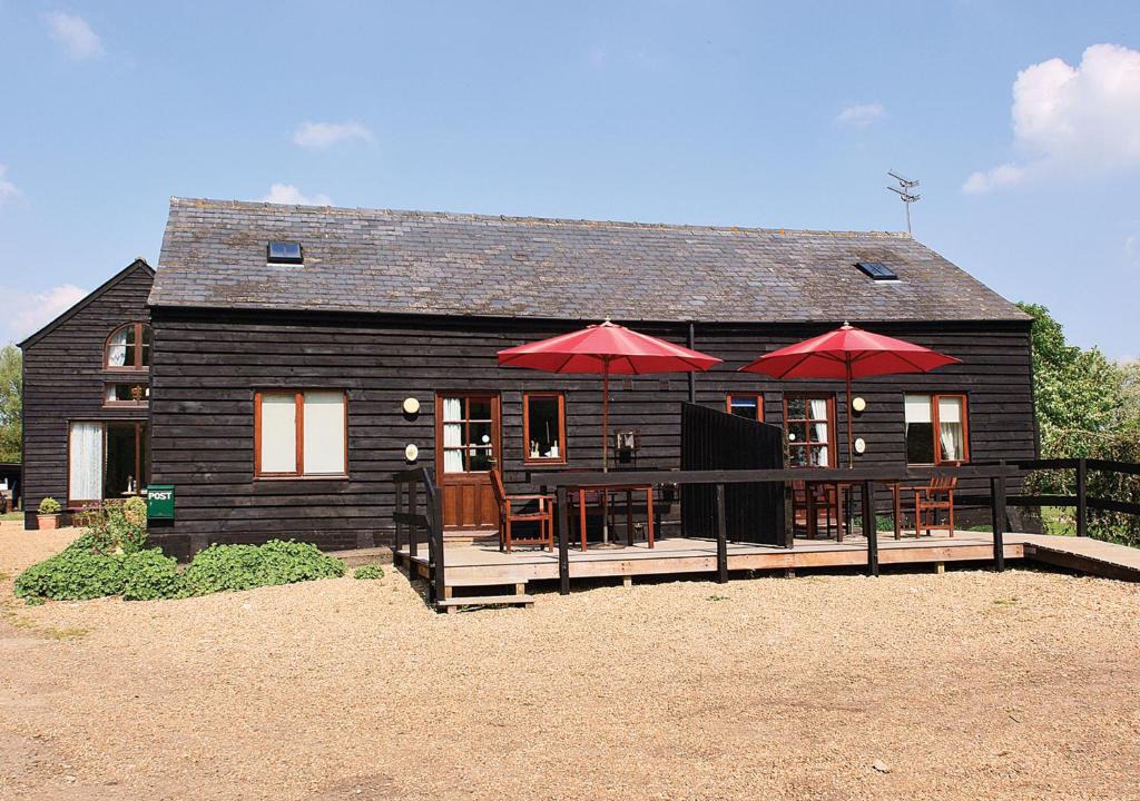 Littleport House | Swan