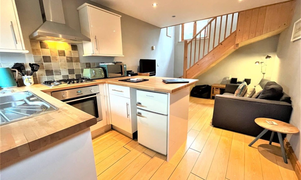 Ingleton House | t Jasmine Cottage Ingleton