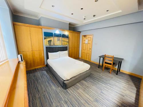 Bolton Hotel | TCH Lodge